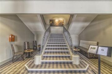 Hotel Kyriad Orange