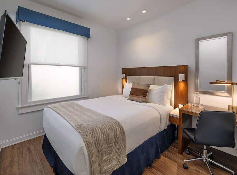 Hotel Indigo Santa Barbara