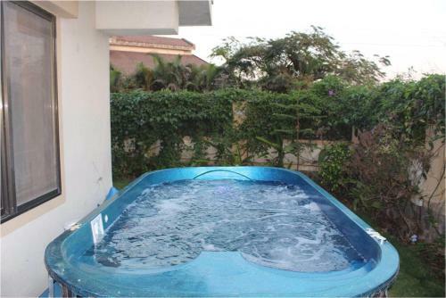 Hotel 4bhk AC Villa With Spa And Jacuzzi Pool