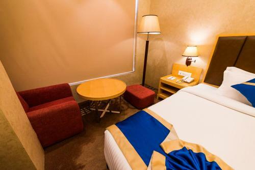 Hotel D'corbiz