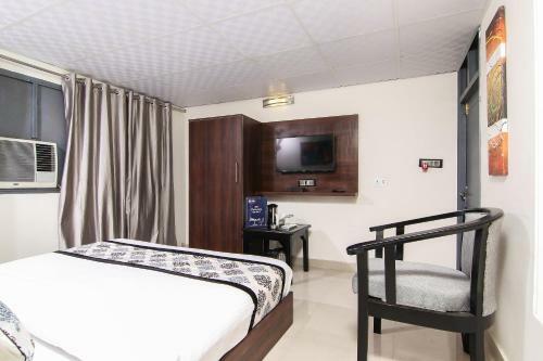 Hotel Oyo 12339 Serenity Stay 2