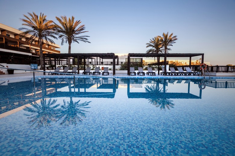 Hotel Barcel� Cabo De Gata