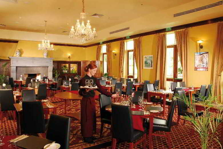 Roganstown Hotel & Country Club