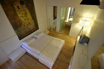 Hotel Magnific
