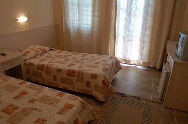 Hotel Petunya Beach Resort