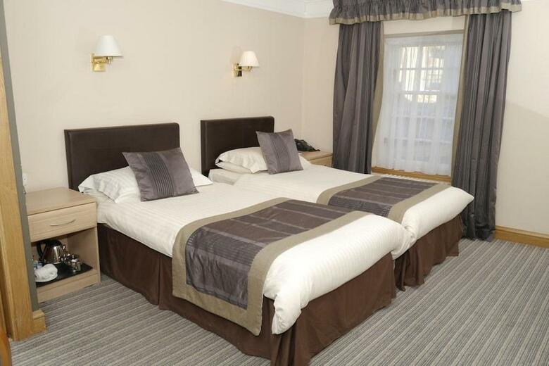 Hotel Best Western Burnett Arms