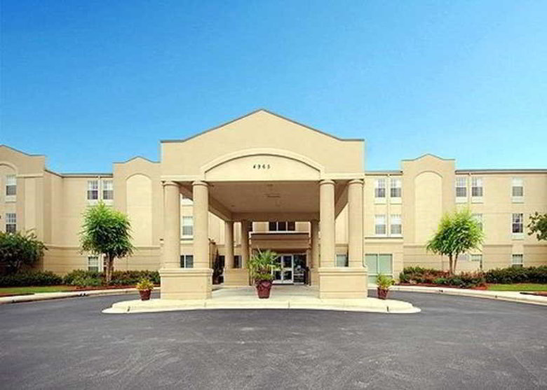 Hotel Comfort Inn Airport