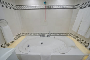 Zorlu Grand Hotel