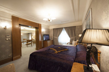 Zorlu Grand Hotel