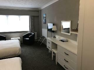 Hotel South Lawn