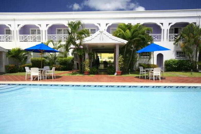Hotel Bay Gardens Inn