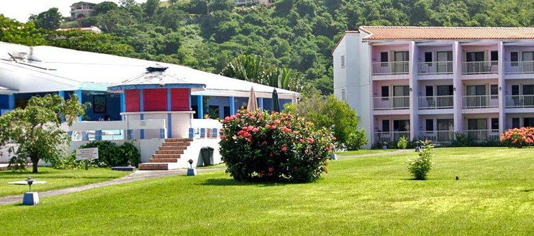 Hotel Allamanda Beach Resort