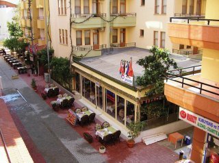 Hotel Kleopatra Bavyera Otel