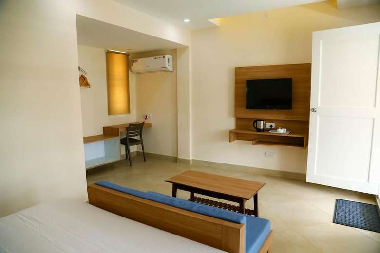 Oceanside Hotel