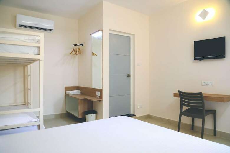 Oceanside Hotel