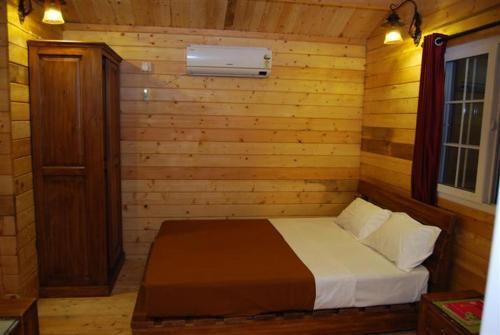 Hotel Bluebay Beach Resort