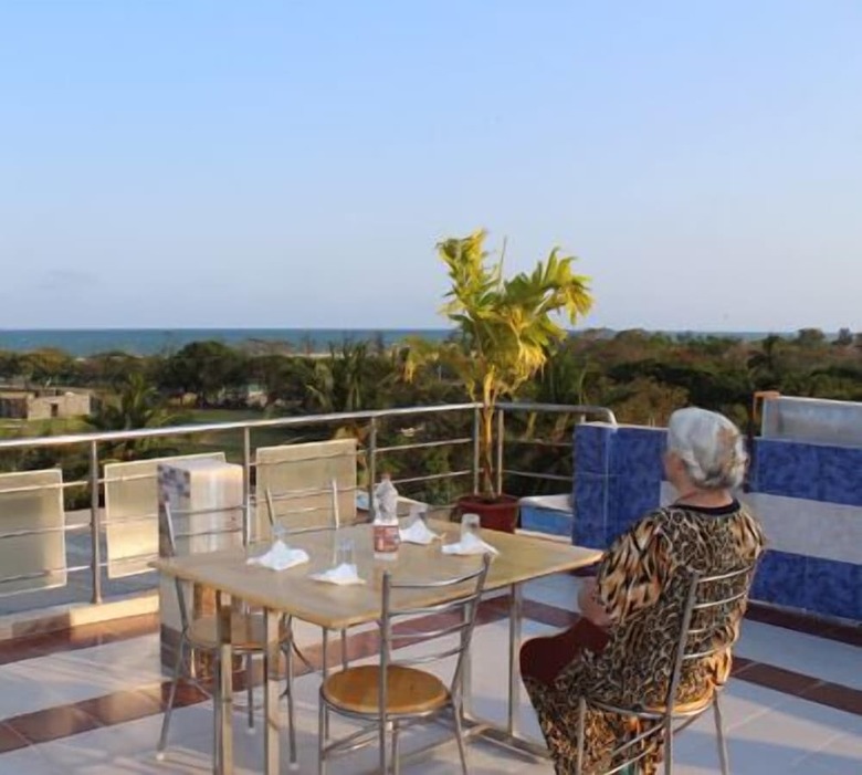 Hostal Suradeep Residency