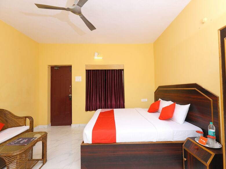 Hostal Oyo 12785 Art Guest House