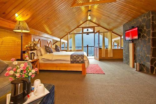 Hotel Honeymoon Suite
