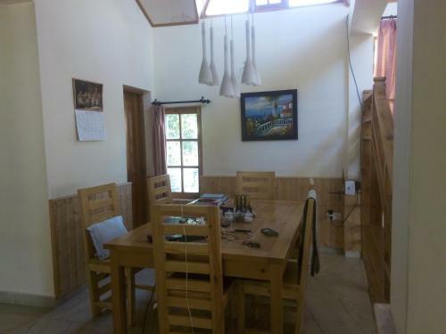 Hotel 4 Bhk Villa With Snow Capped Mountains