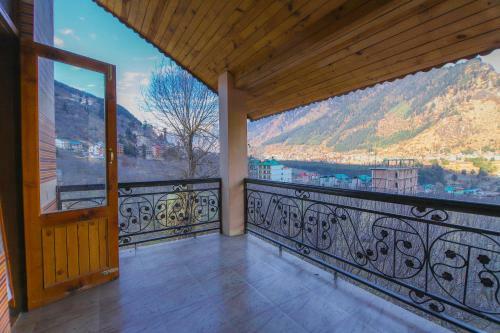 Hotel V Resorts New Kalinga Cottage Manali