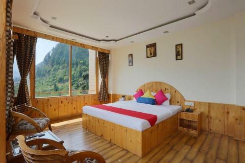Hotel Lotus Inn River View