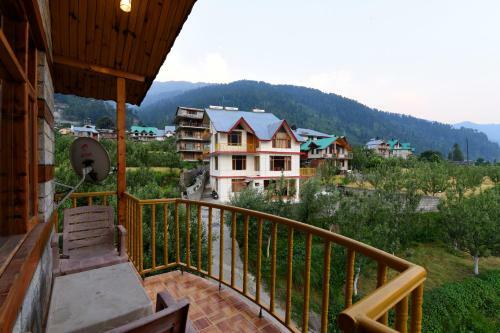 Apartamento Greenery View 1br Cottage Near Naggar Road