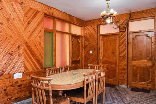 Hotel Oyo 23131 Village Heart Cottage