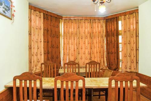 Hotel Oyo 23131 Village Heart Cottage
