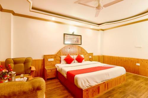 Oyo 19872 Hotel Rock Villa