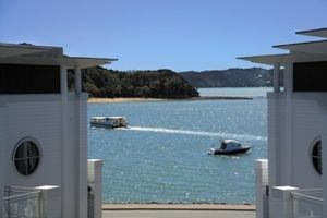 Hotel The Waterfront Suites Paihia