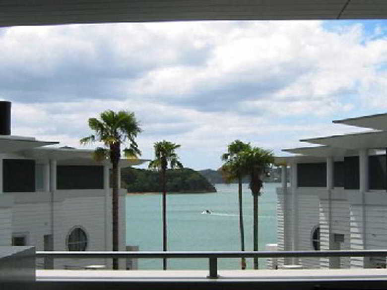 Hotel The Waterfront Suites Paihia
