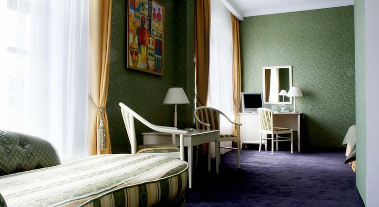 Hotel Suleiman Palace