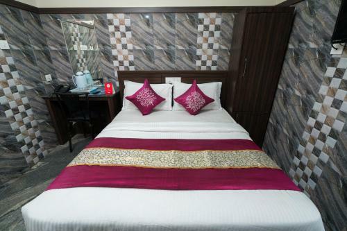 Hotel Oyo 4678 Greens Residency