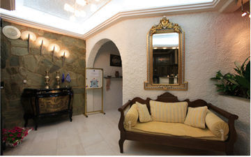 Apartamentos Thymis Home