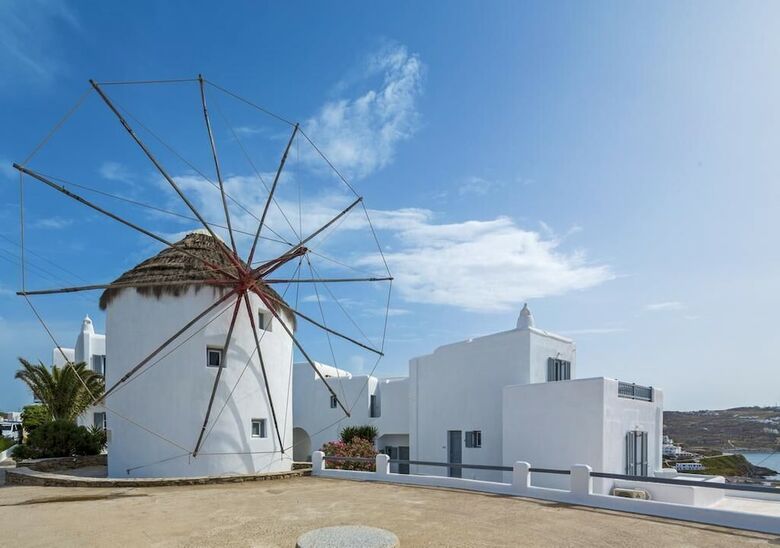 Hotel Absolute Mykonos Suites & More