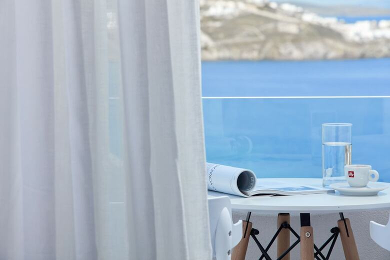 Hotel Absolute Mykonos Suites & More