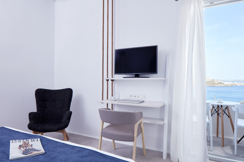 Hotel Absolute Mykonos Suites & More