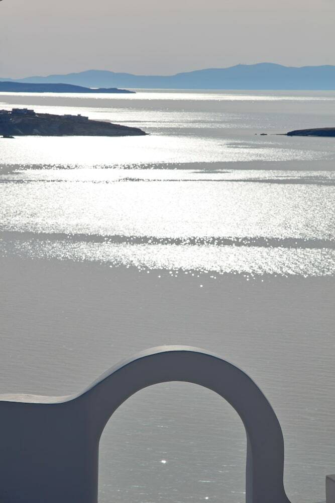 Hotel Absolute Mykonos Suites & More