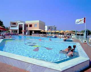 Hotel Ilianthos Village