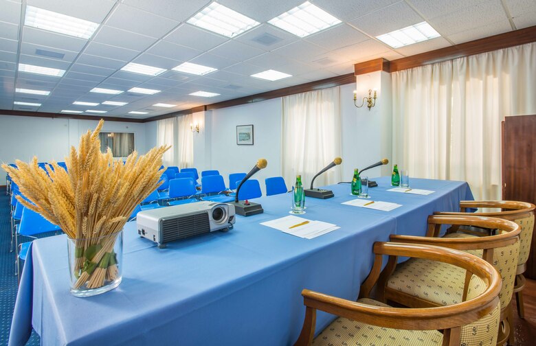 Hotel Delfinia