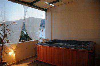 Hotel Francoise