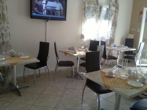 Hotel To Giouli
