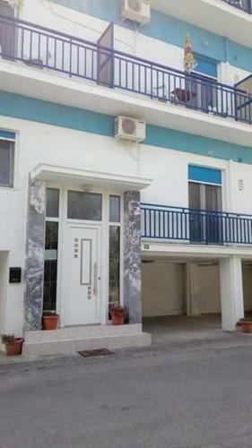 Hotel To Giouli
