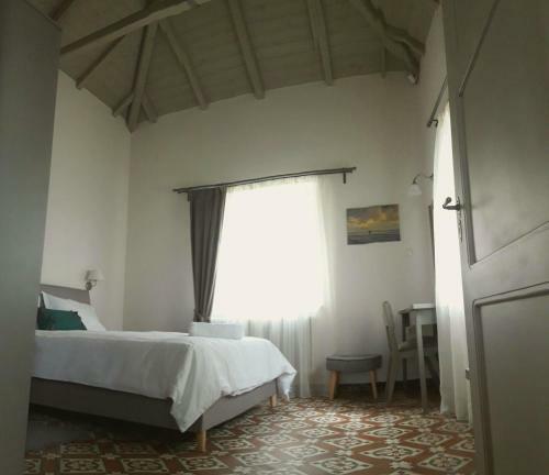 Hostal Paradosiako Saratsi - Traditional Guest House