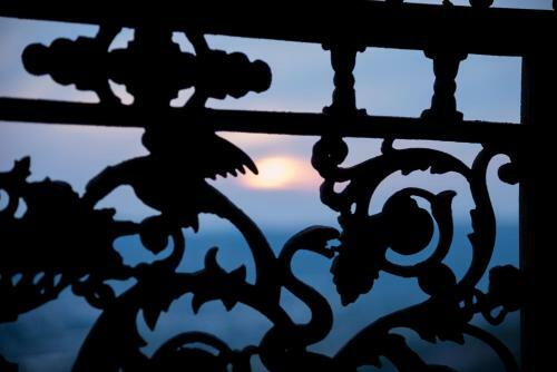 Hostal Paradosiako Saratsi - Traditional Guest House