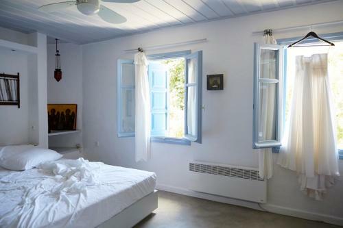 Villa Lefkothea Estate With Private Pool