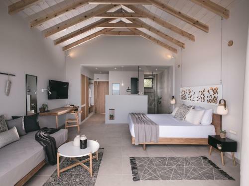Hotel St. John Suites And Spa