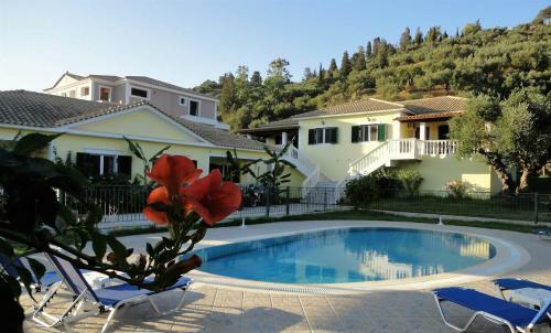 Tonia Apartments
