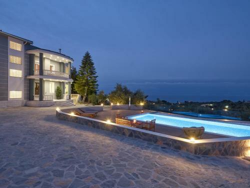 Mont Bleu Luxury Villa